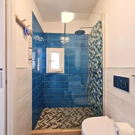 Ferienhaus Monolocale Con Giardino Privato, 1 Minuto Dal Mare