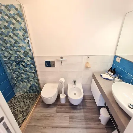 Monolocale Con Giardino Privato, 1 Minuto Dal Mare Ferienhaus *