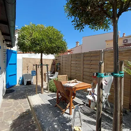 Monolocale Con Giardino Privato, 1 Minuto Dal Mare Ferienhaus Marina Di Pisa