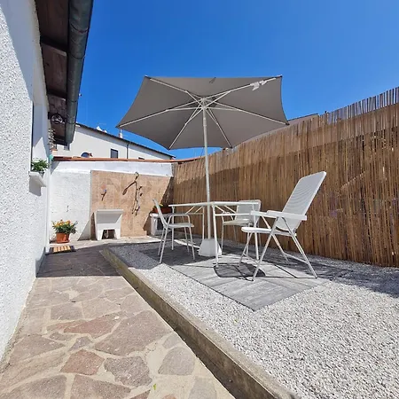 Holiday home Monolocale Con Giardino Privato, 1 Minuto Dal Mare *